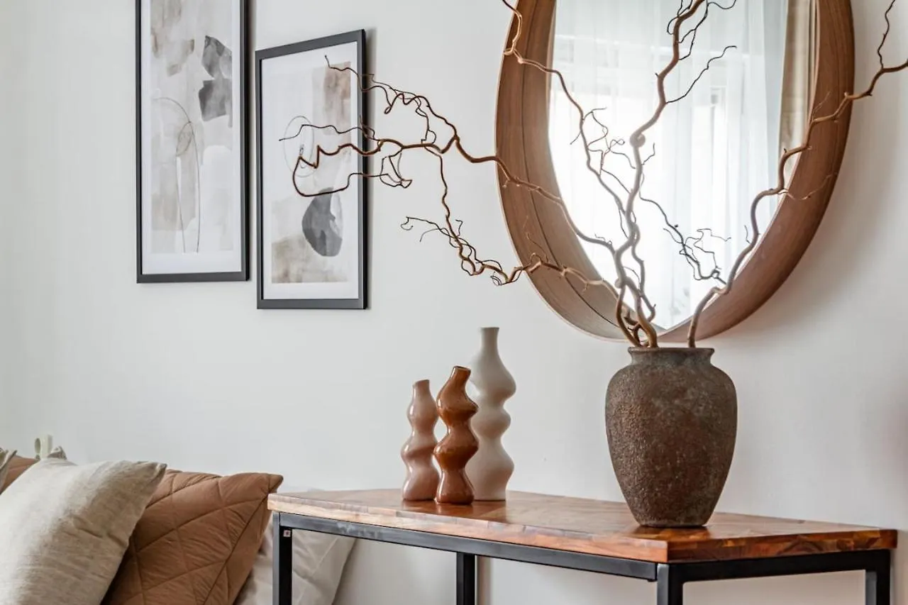 Apartment Cheap Stay On Hip Soedermalm - Construction Work Stockholm